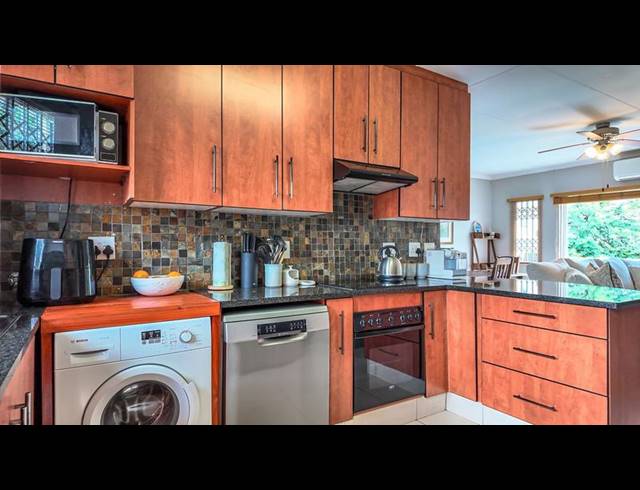 3 BEDROOM APARTMENT FOR SALE IN STERREWAG